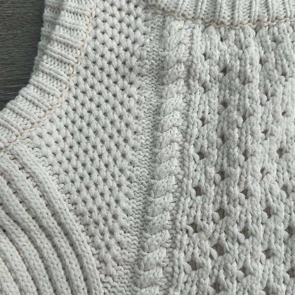 Off-White knit vest - Picture 8 of 8